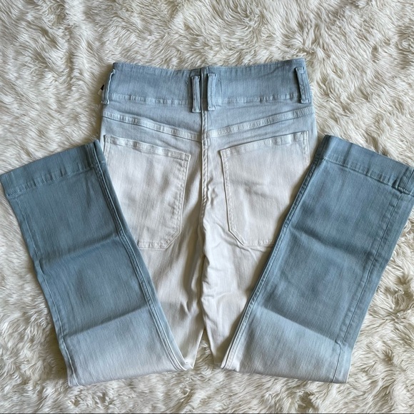Anthropologie Pilcro and the Letterpress Jeans Ultra High-Rise Dip-Dyed 26 NWT - Picture 9 of 16